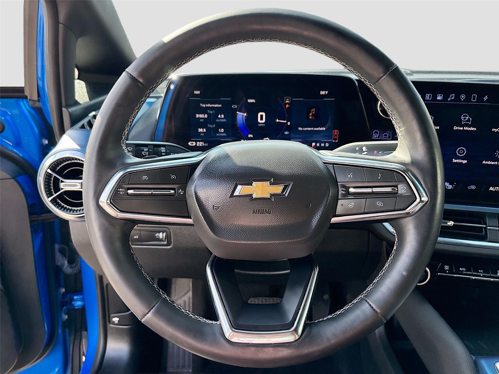 2024 Chevrolet Equinox EV LT