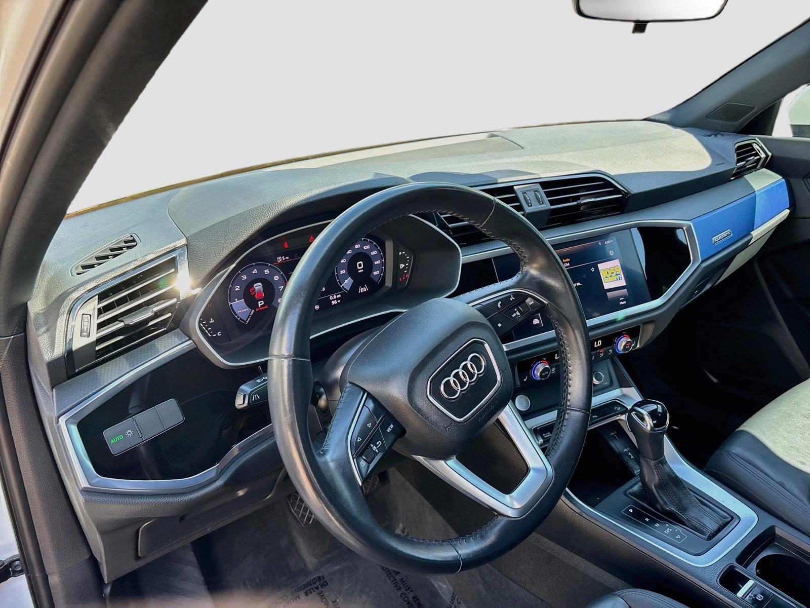 2020 Audi Q3 S line Premium