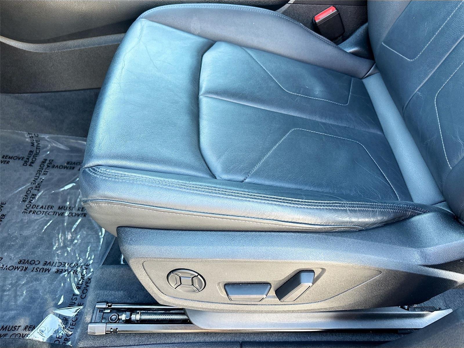 2020 Audi Q3 S line Premium