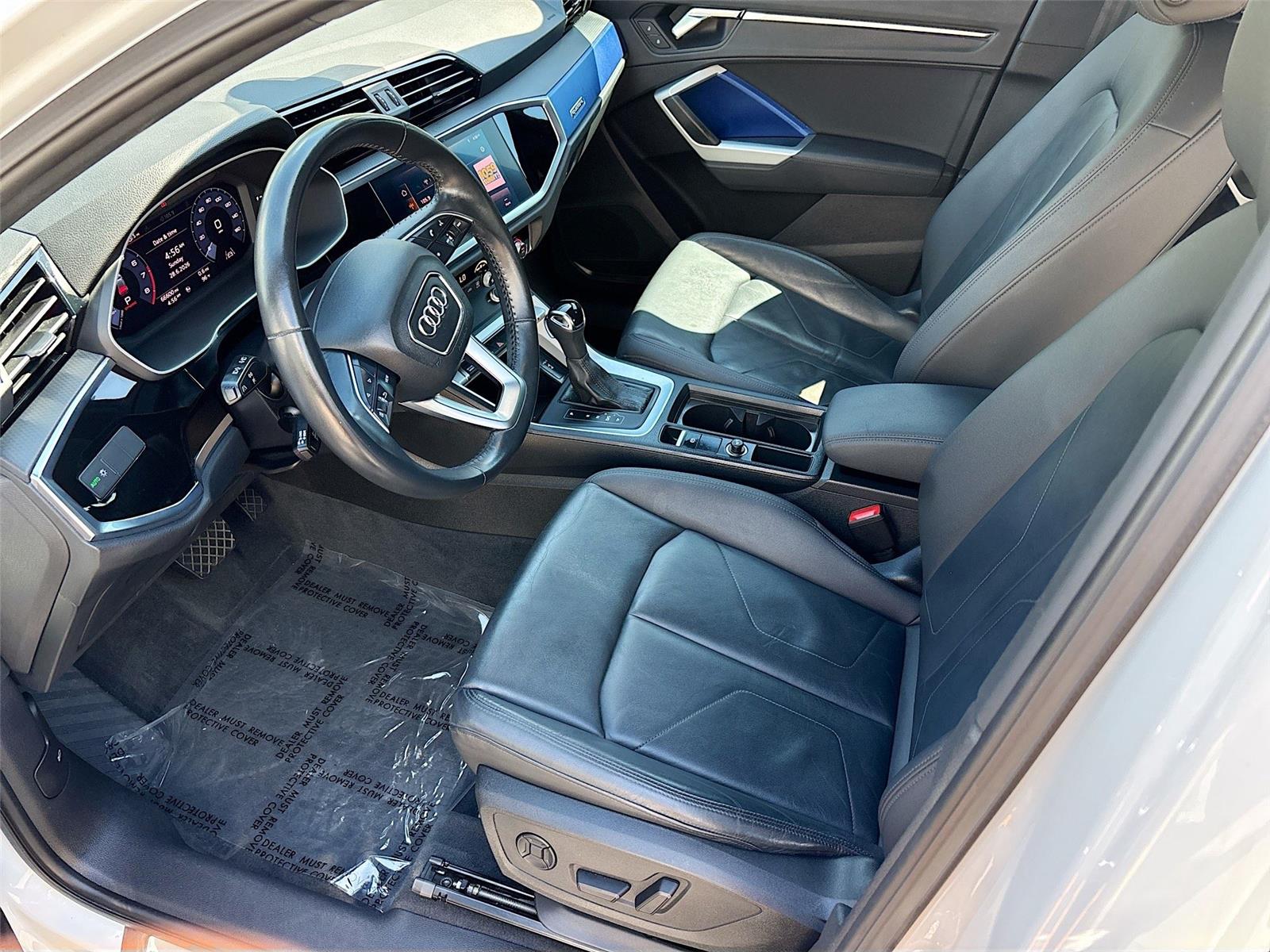 2020 Audi Q3 S line Premium