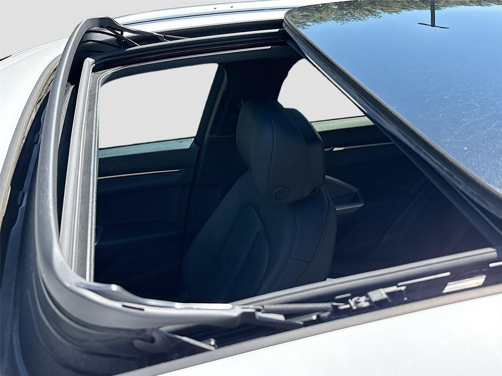 2020 Audi Q3 S line Premium