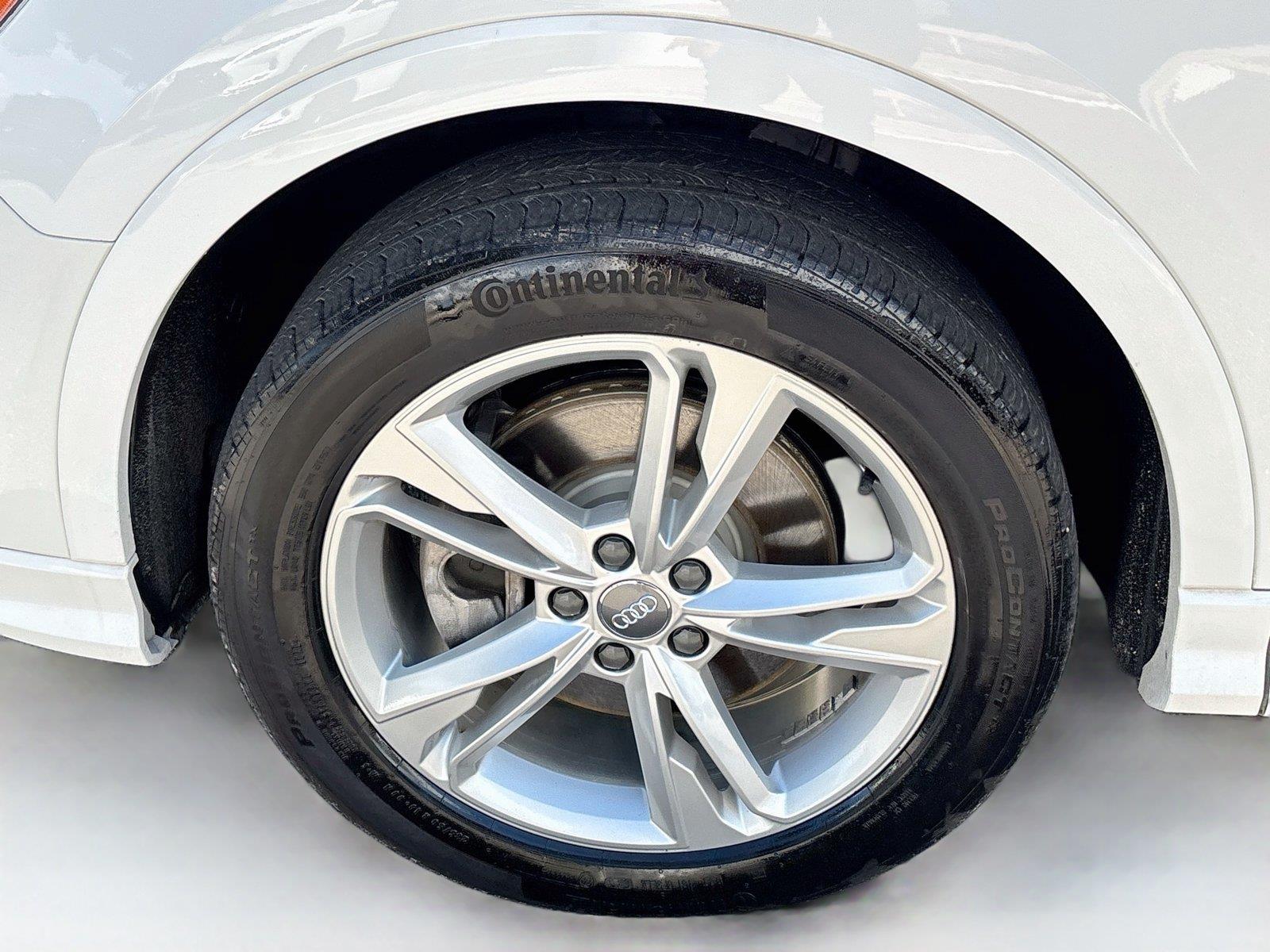 2020 Audi Q3 S line Premium
