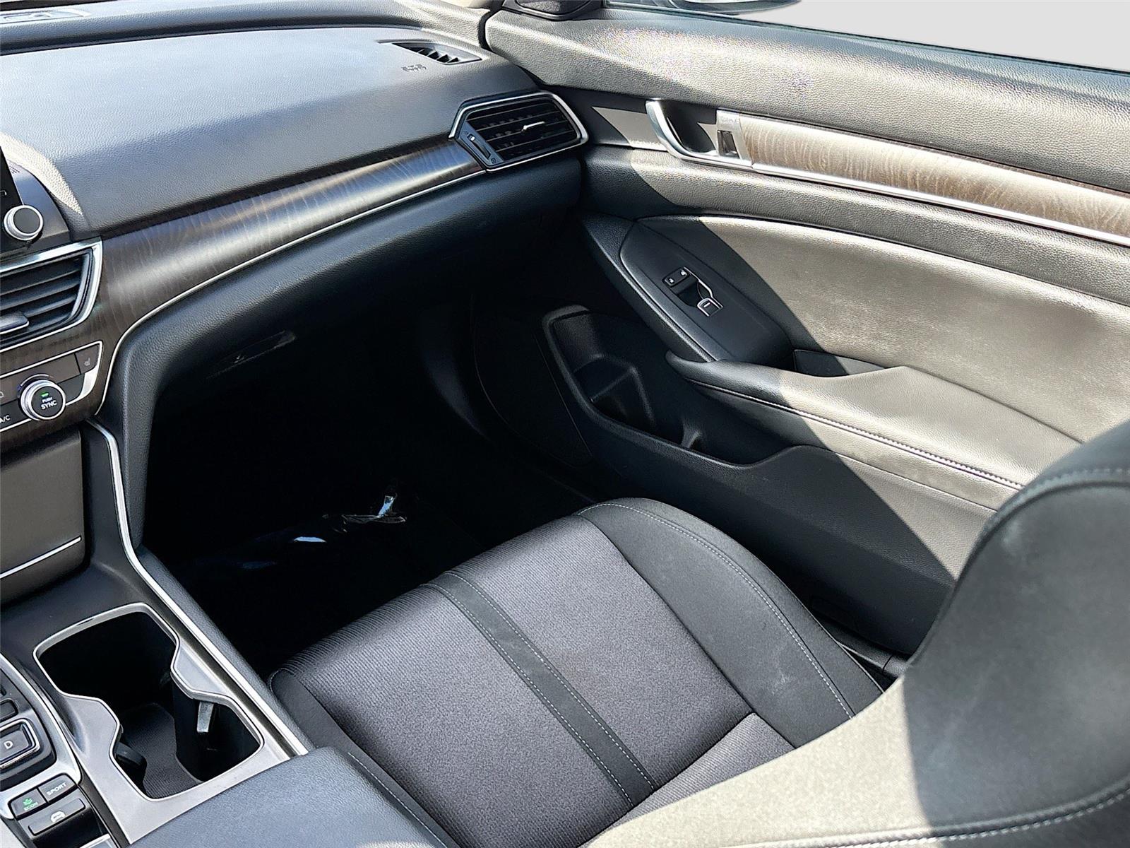 2019 Honda Accord Hybrid EX