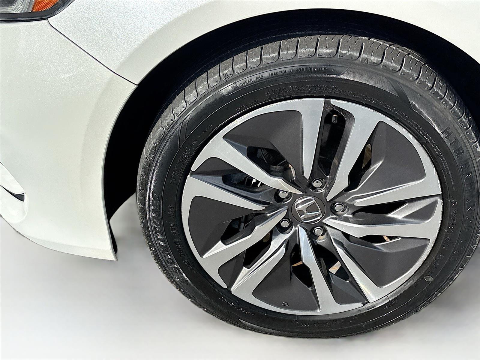 2019 Honda Accord Hybrid EX
