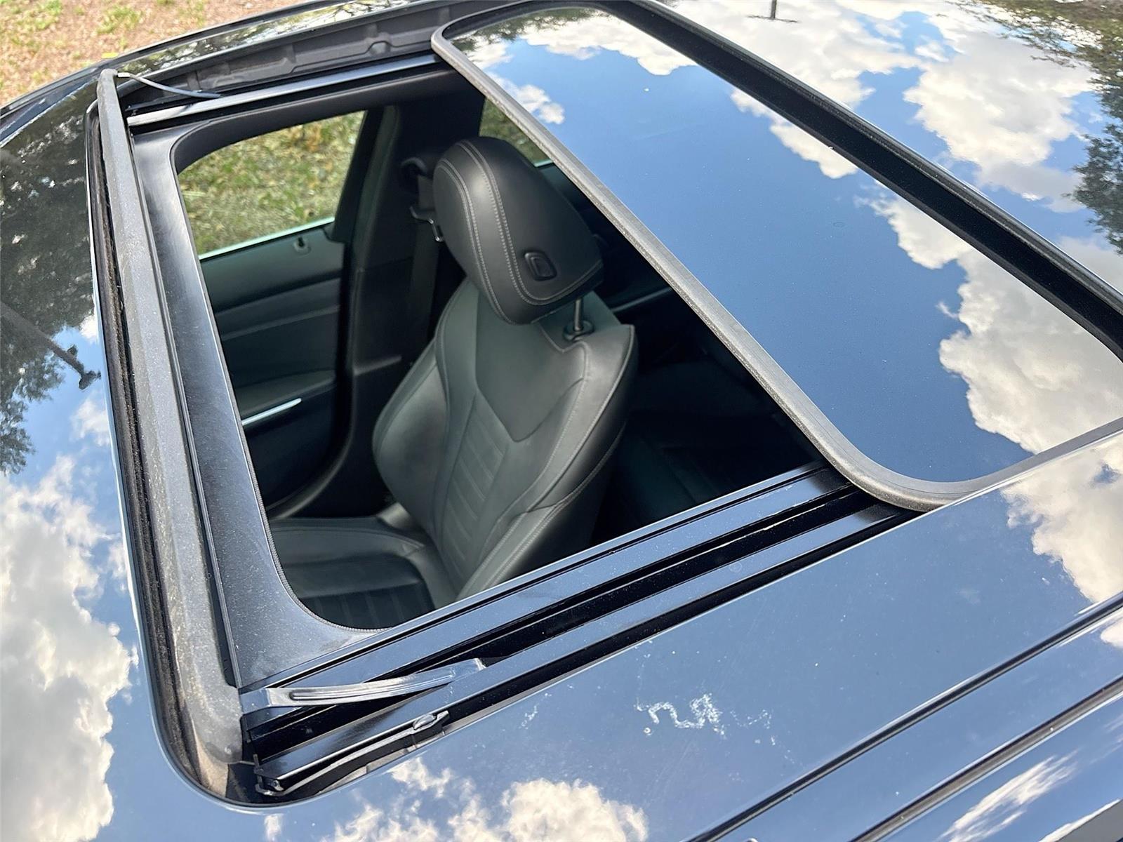 2020 BMW 3 Series 330i