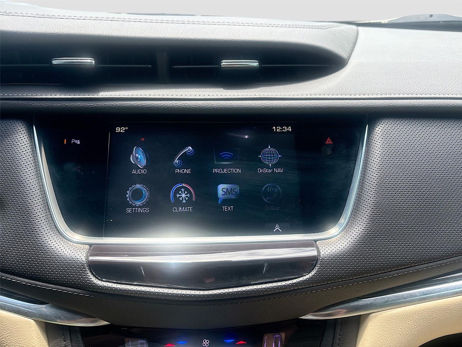 2017 Cadillac XT5 FWD