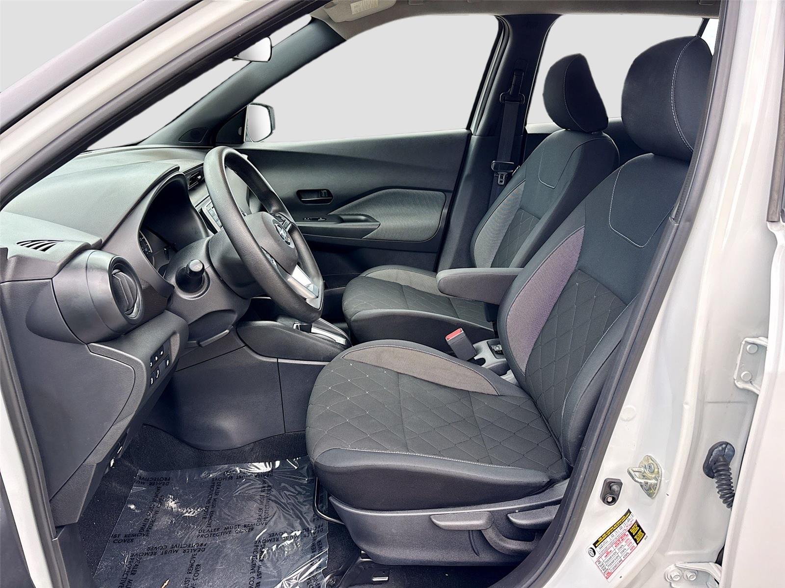 2020 Nissan Kicks S