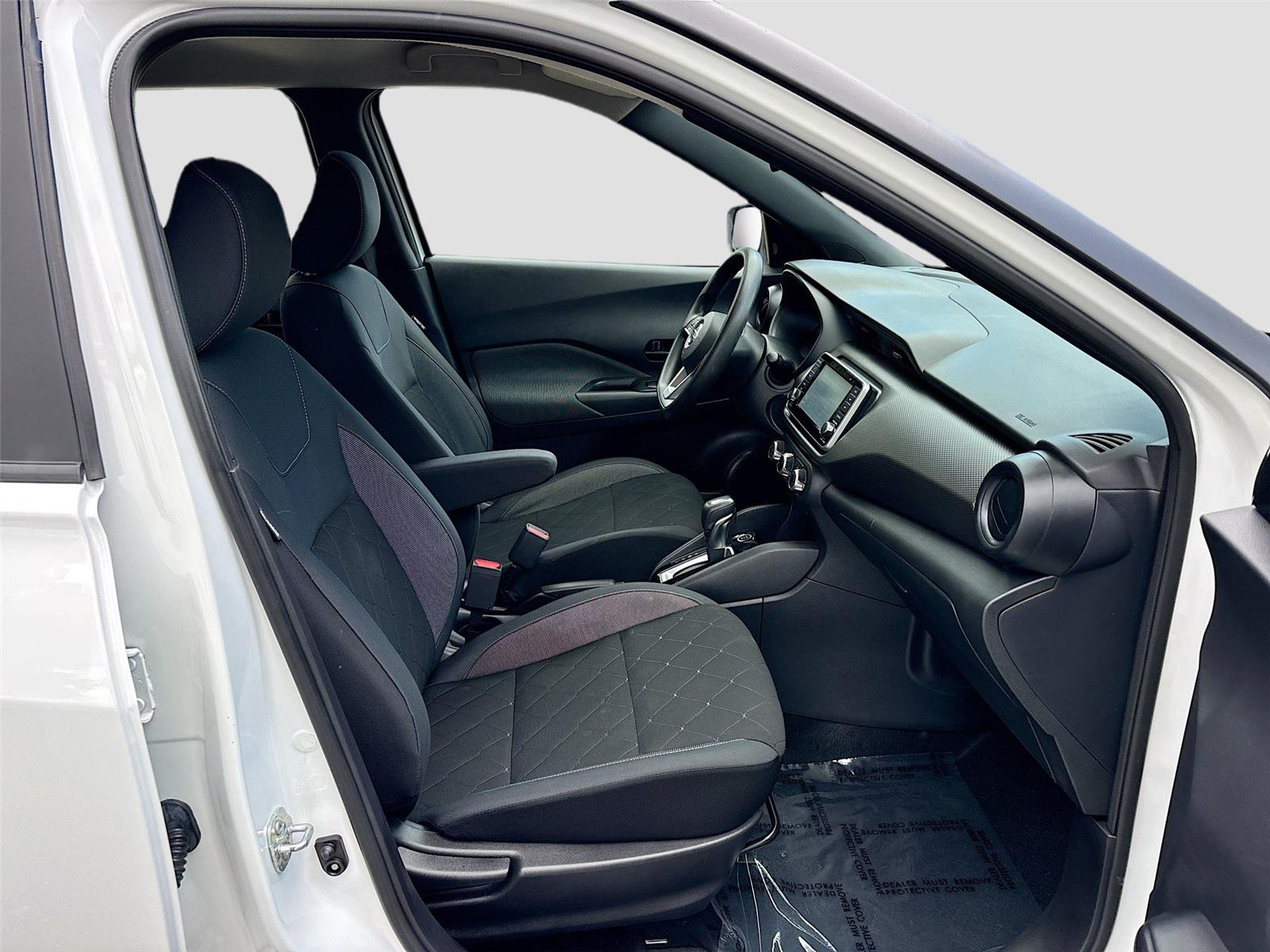 2020 Nissan Kicks S