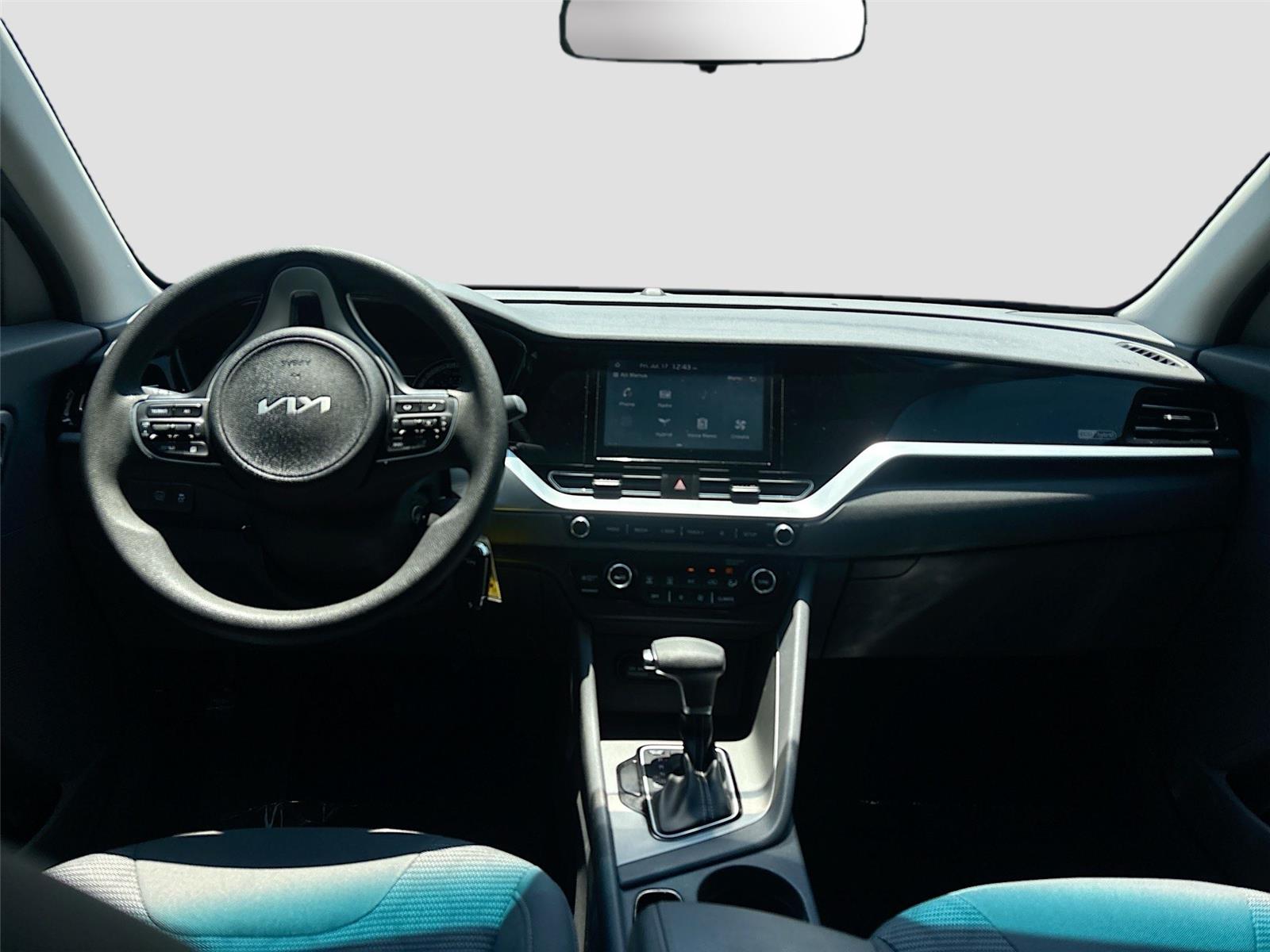 2022 Kia Niro LX