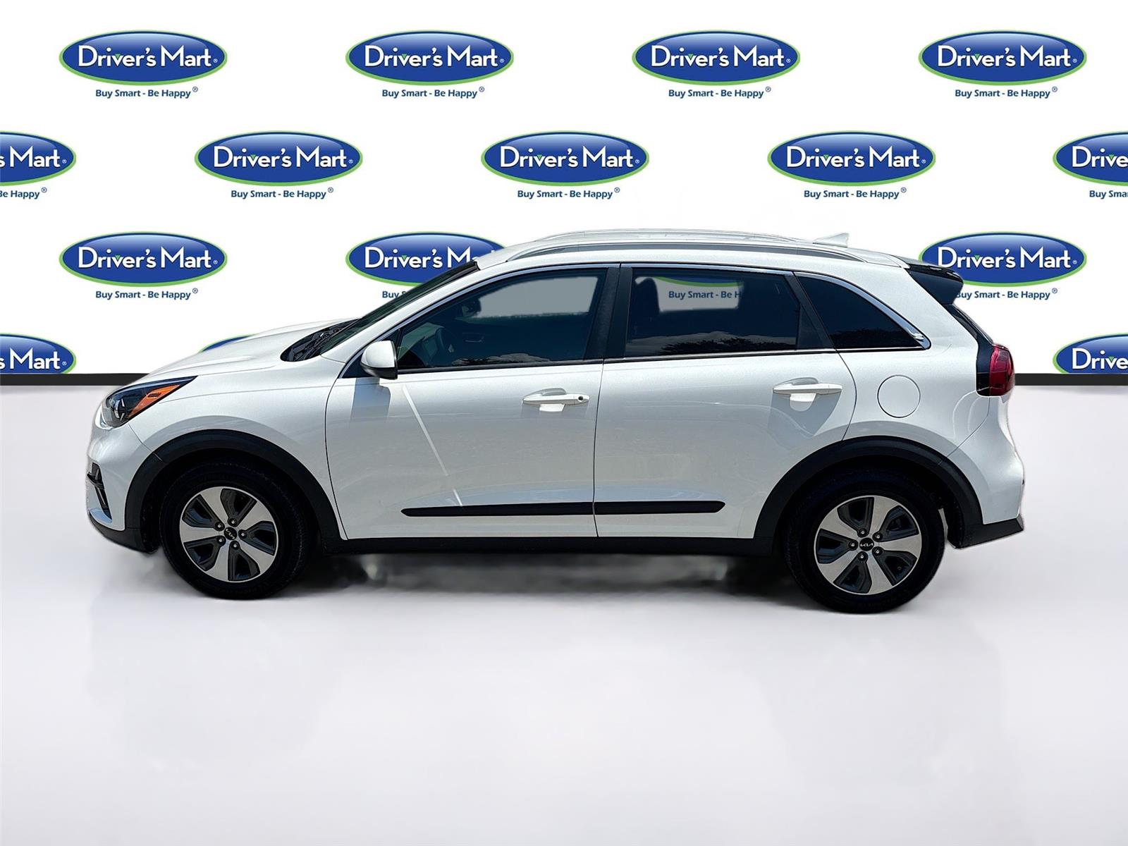 2022 Kia Niro LX