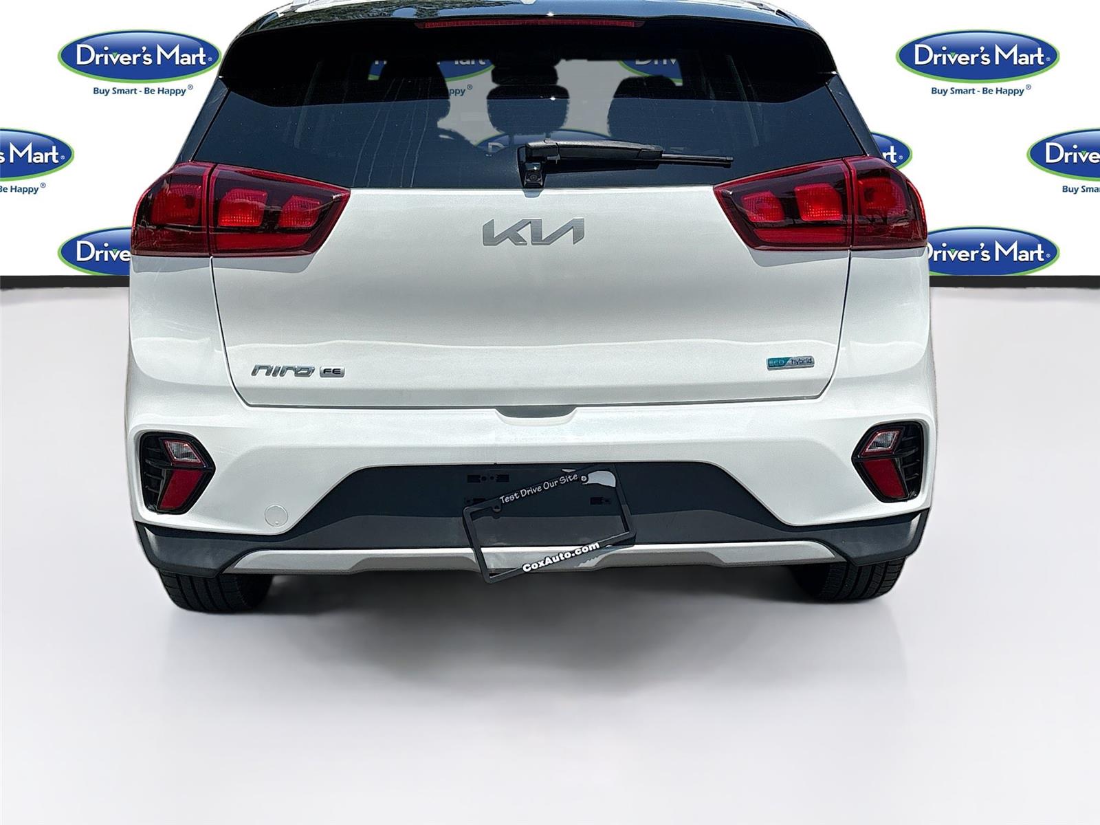 2022 Kia Niro LX