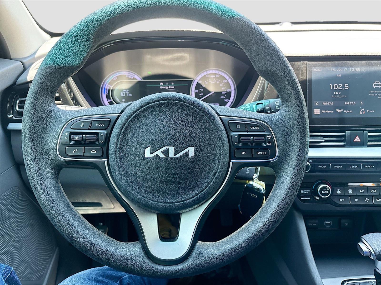 2022 Kia Niro LX
