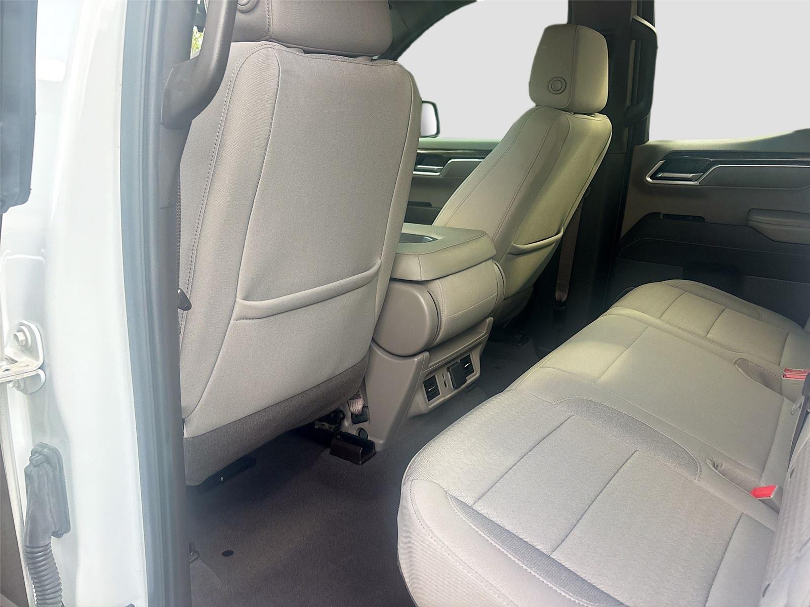 2023 GMC Sierra 1500 SLE