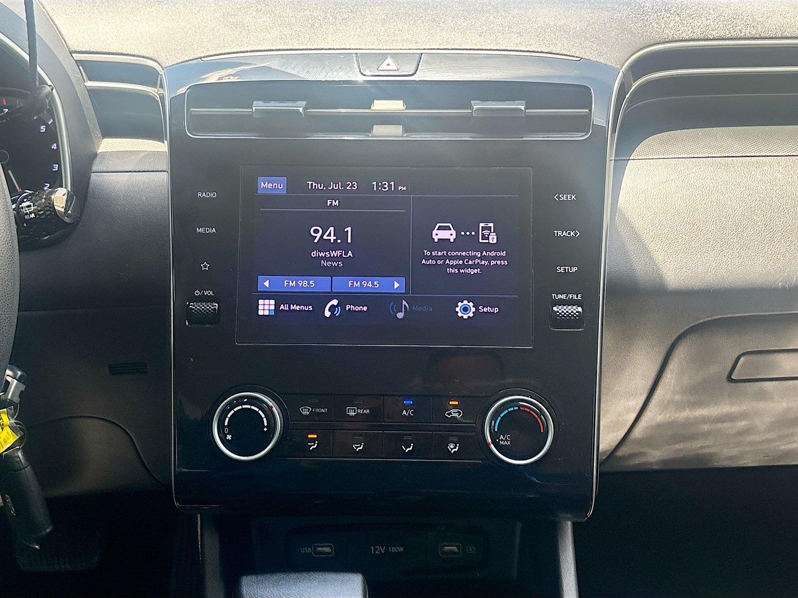 2022 Hyundai Tucson SE