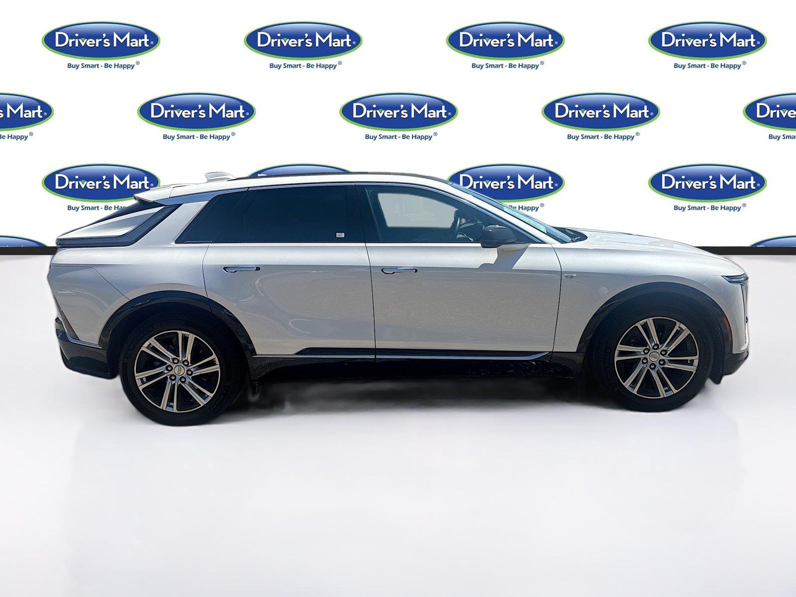 2024 Cadillac LYRIQ Tech