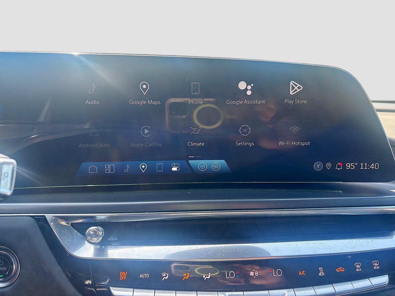 2024 Cadillac LYRIQ Tech