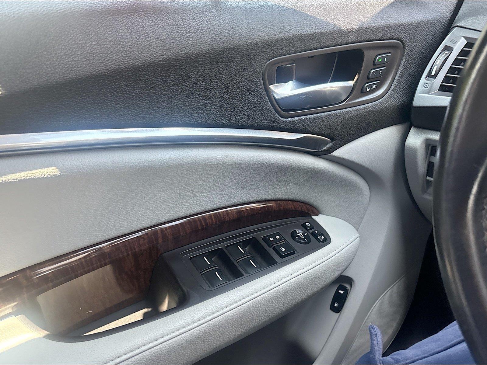 2017 Acura MDX w/Technology Pkg