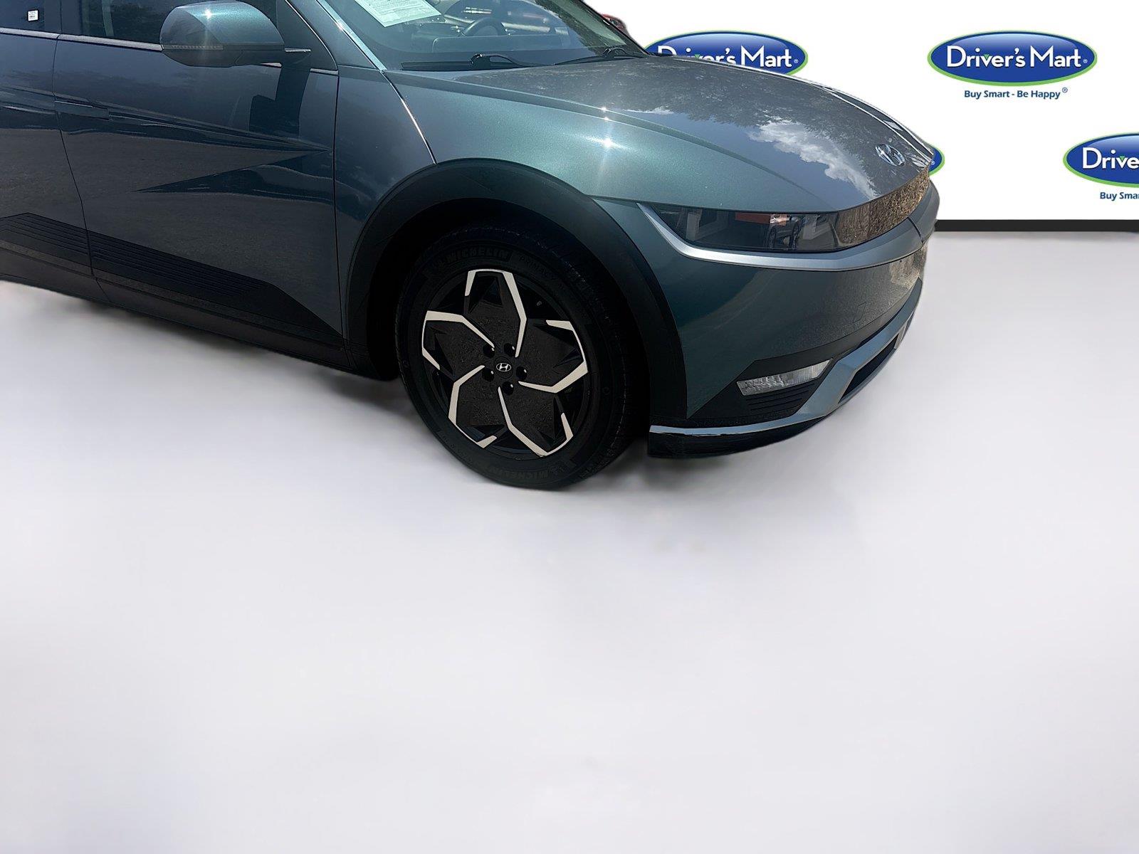 2024 Hyundai IONIQ 5 SE
