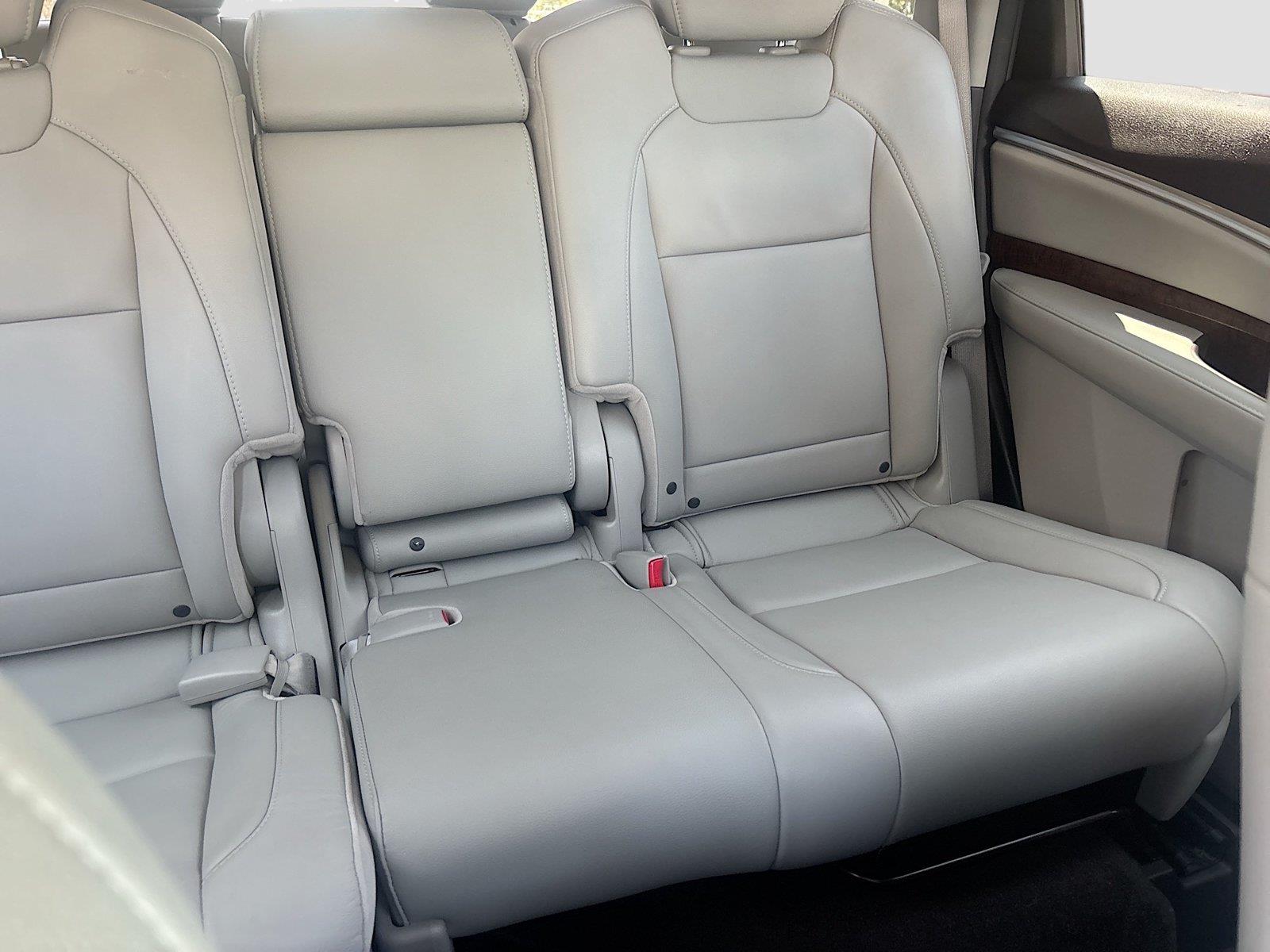 2017 Acura MDX w/Technology Pkg