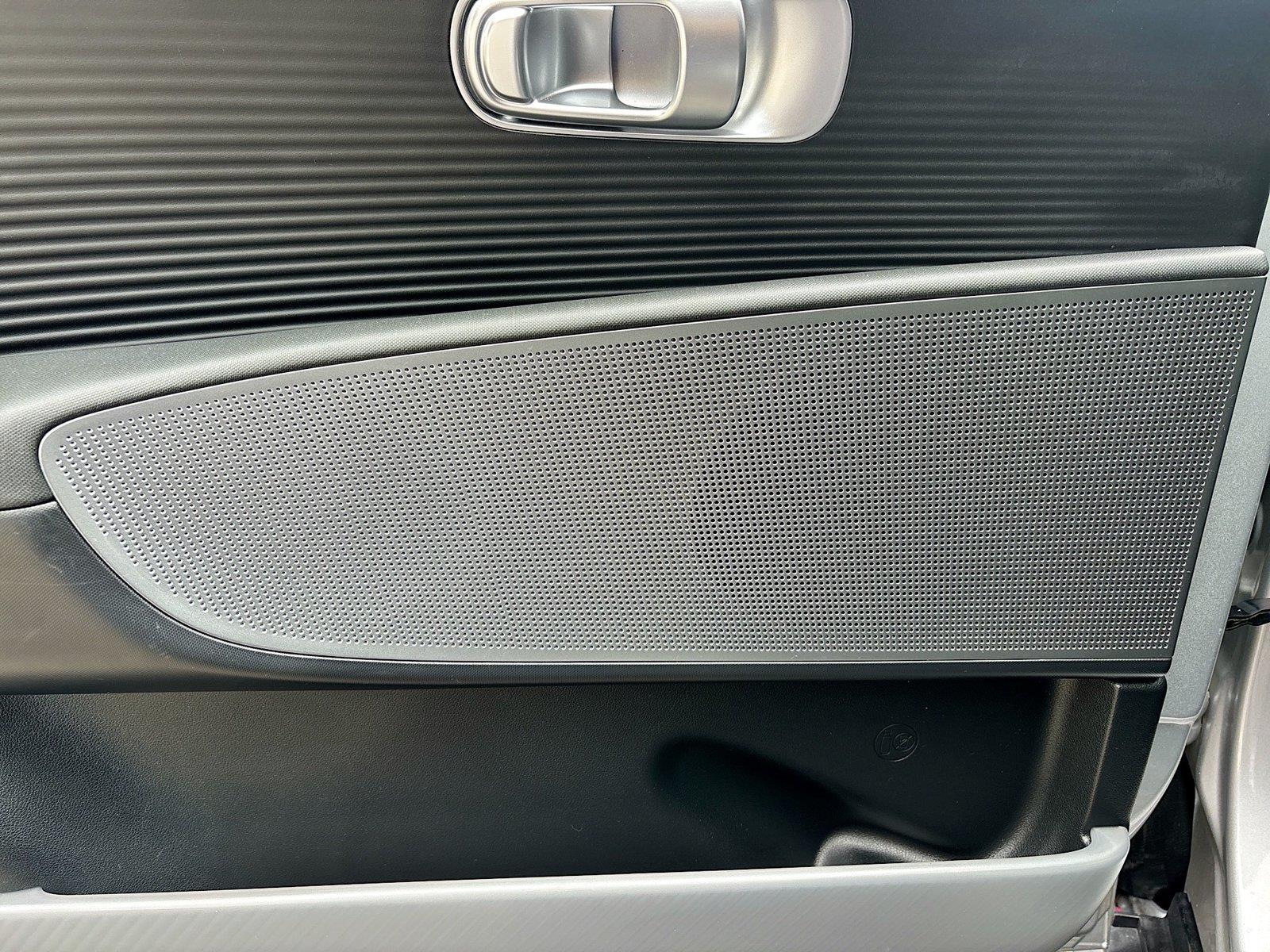 2024 Hyundai IONIQ 6 SE
