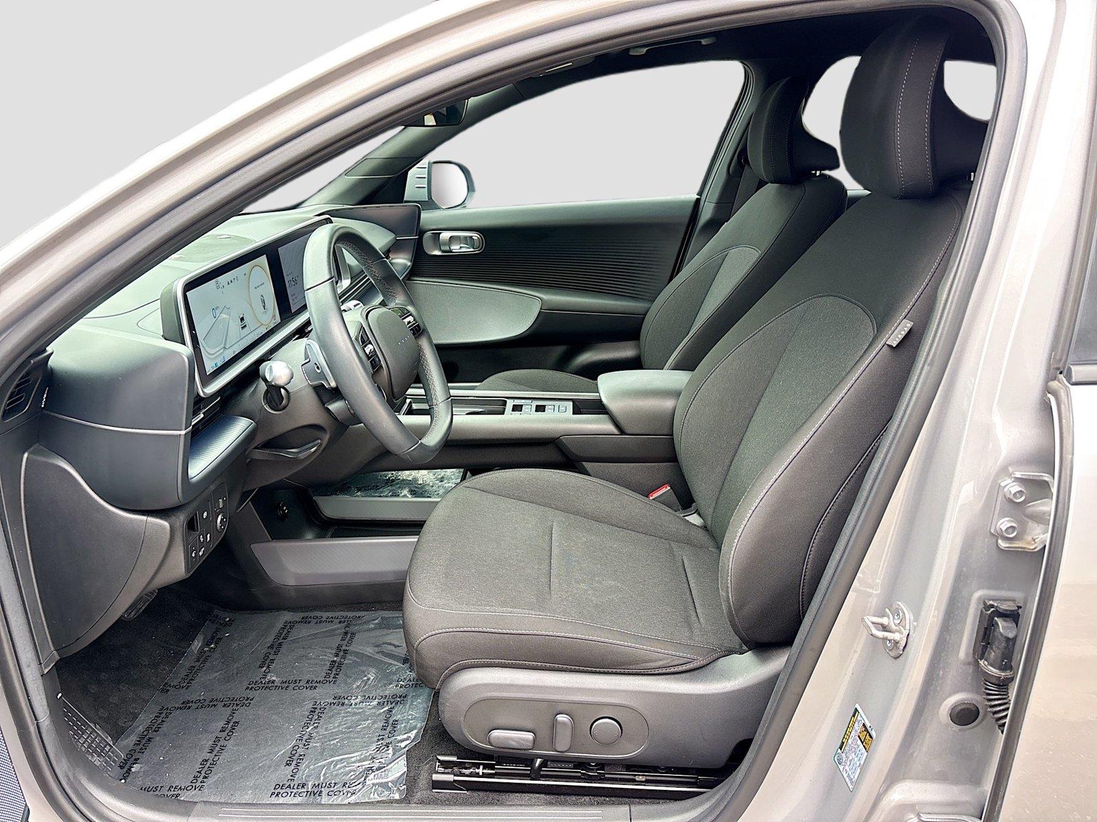 2024 Hyundai IONIQ 6 SE