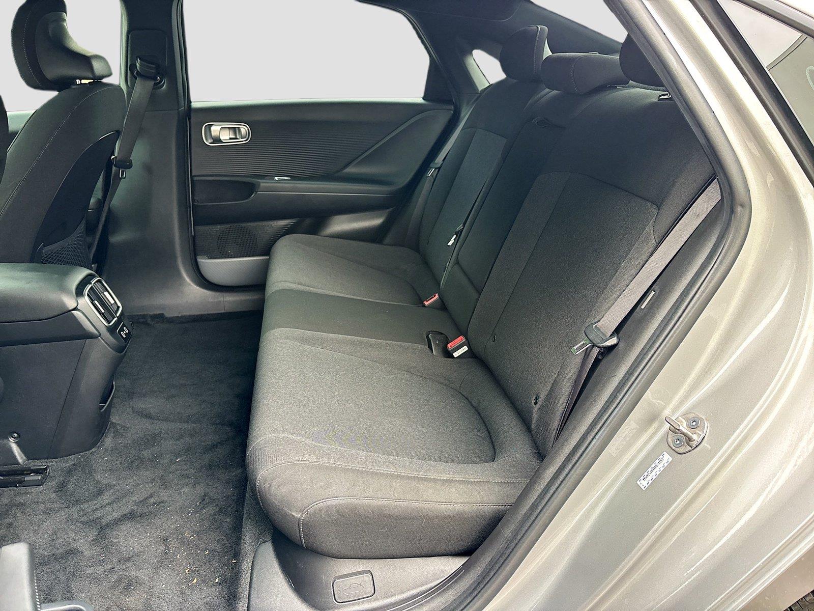 2024 Hyundai IONIQ 6 SE