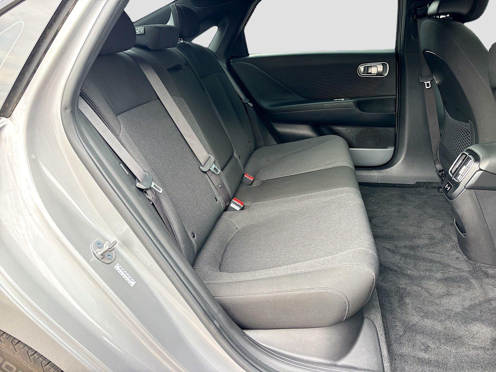 2024 Hyundai IONIQ 6 SE