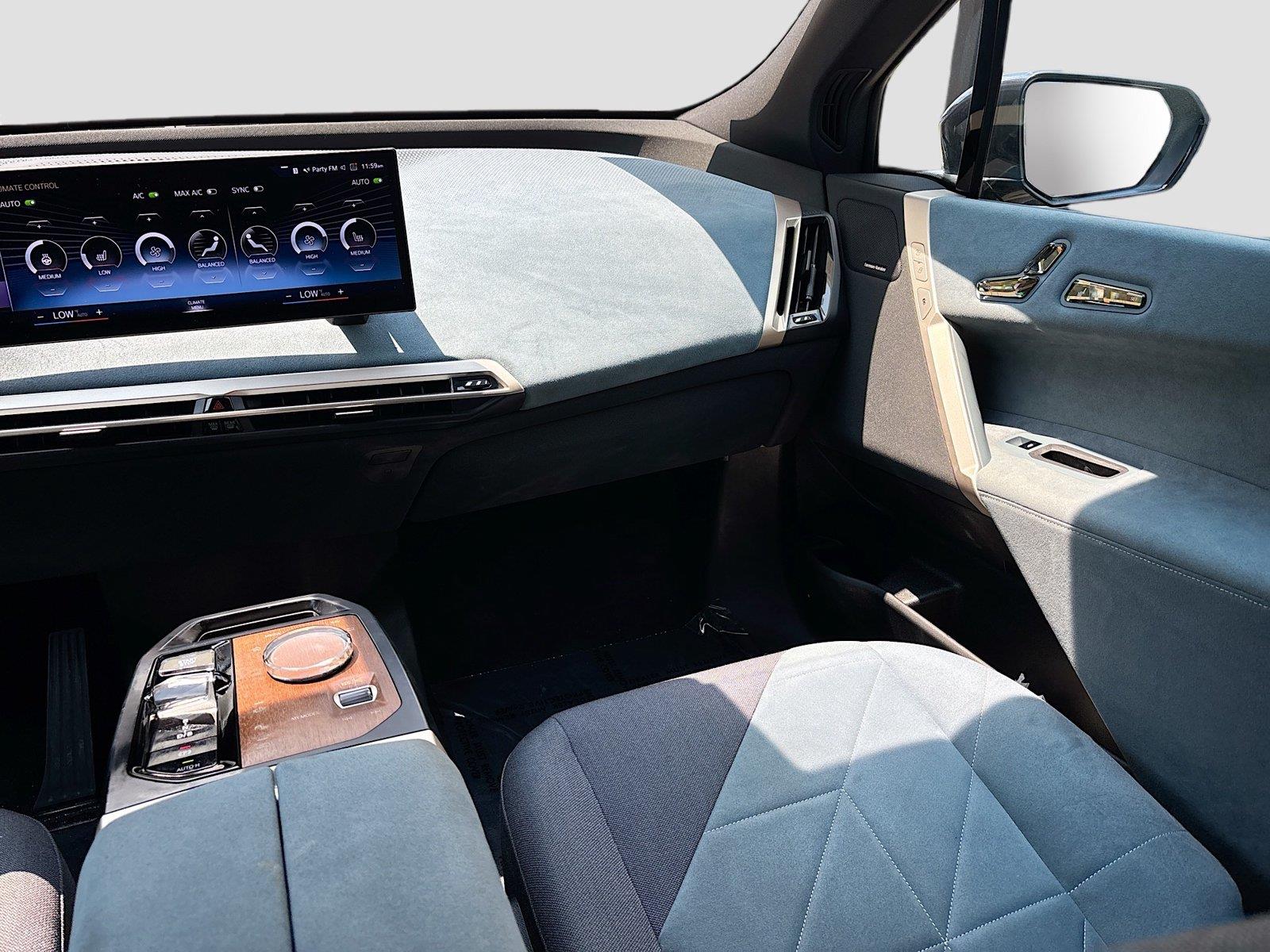 2023 BMW iX xDrive50