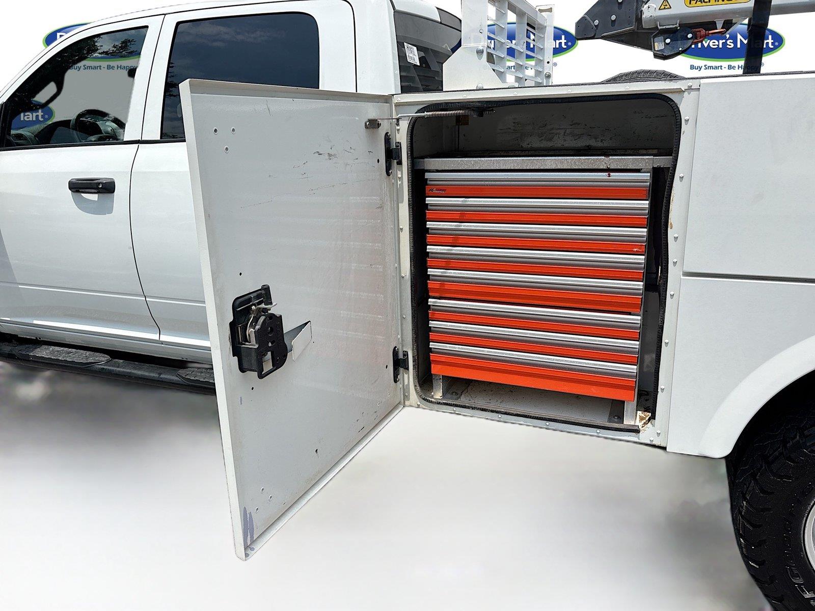 2024 Ram 3500 Chassis Cab Tradesman