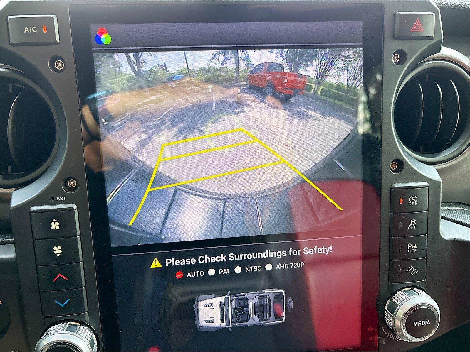 2021 Jeep Wrangler Unlimited Willys Sport