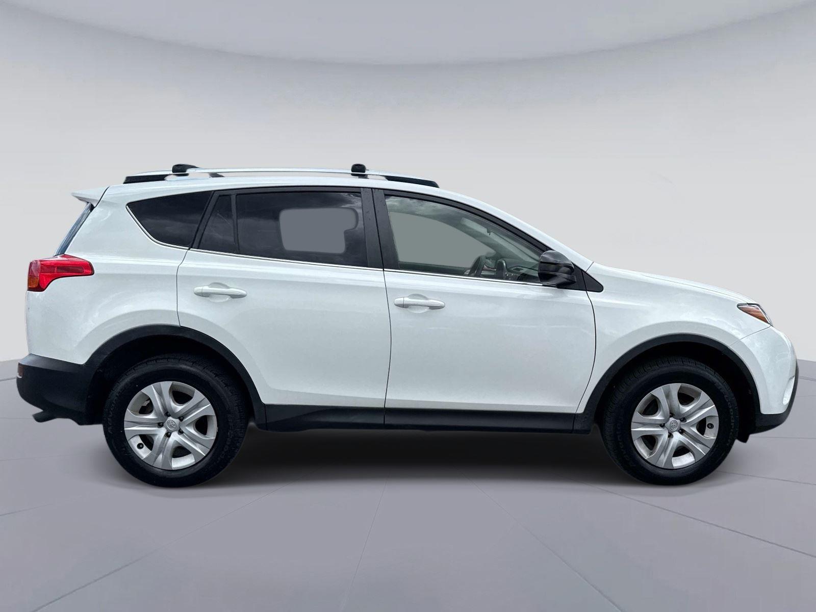 2014 Toyota RAV4 LE