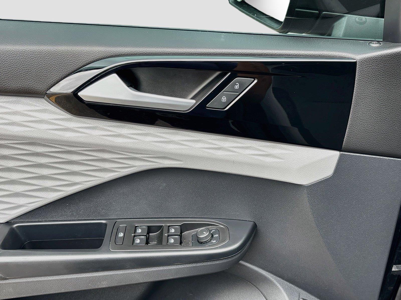 2023 Volkswagen Taos S