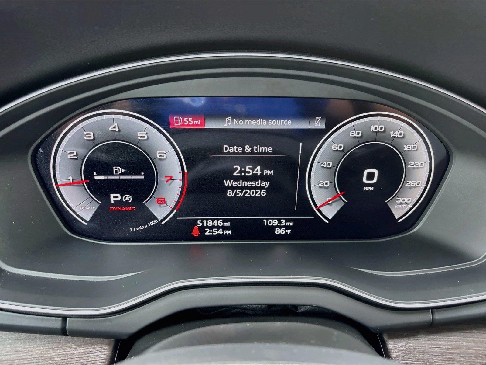 2024 Audi Q5 S line Premium Plus