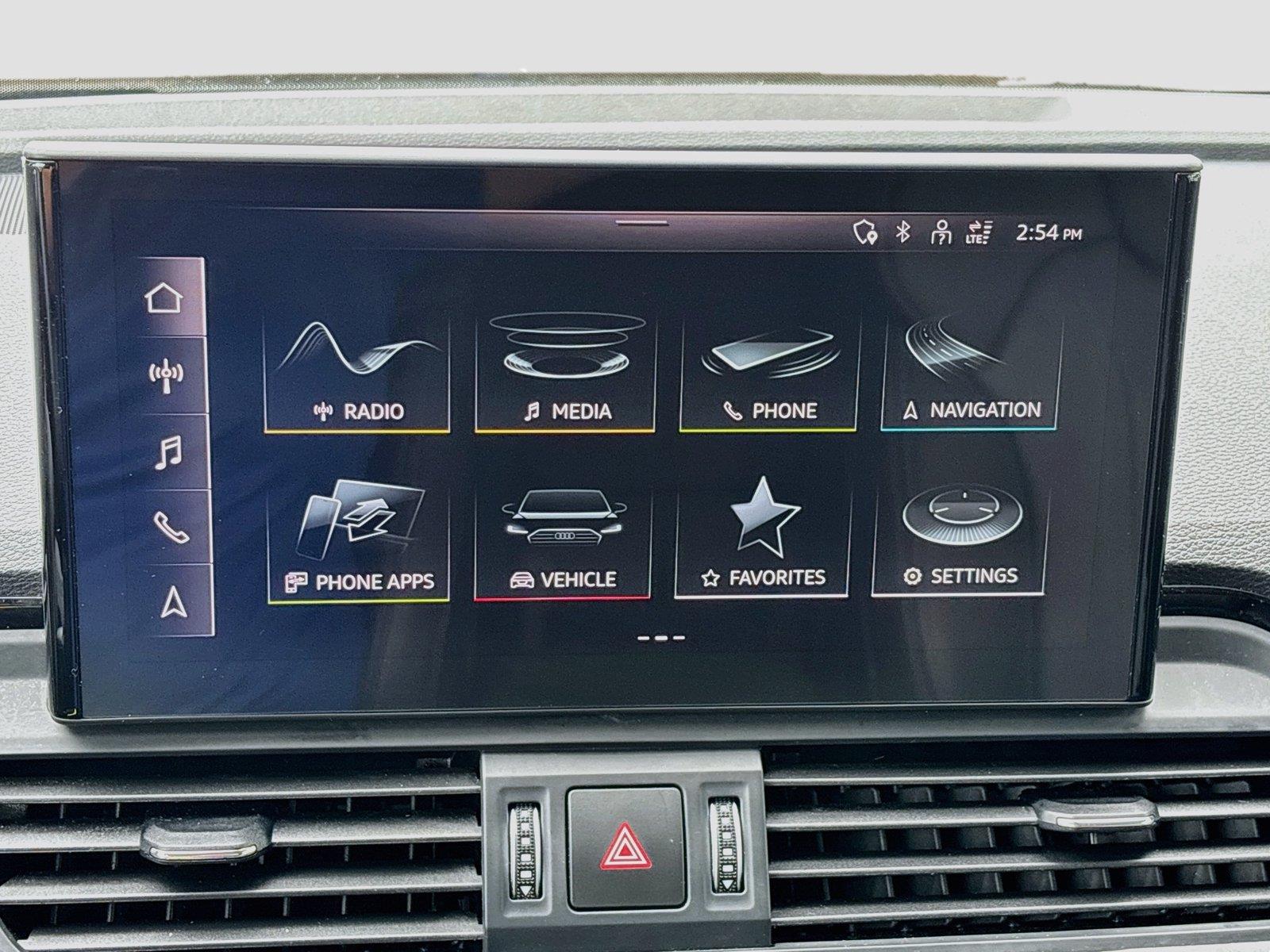 2024 Audi Q5 S line Premium Plus