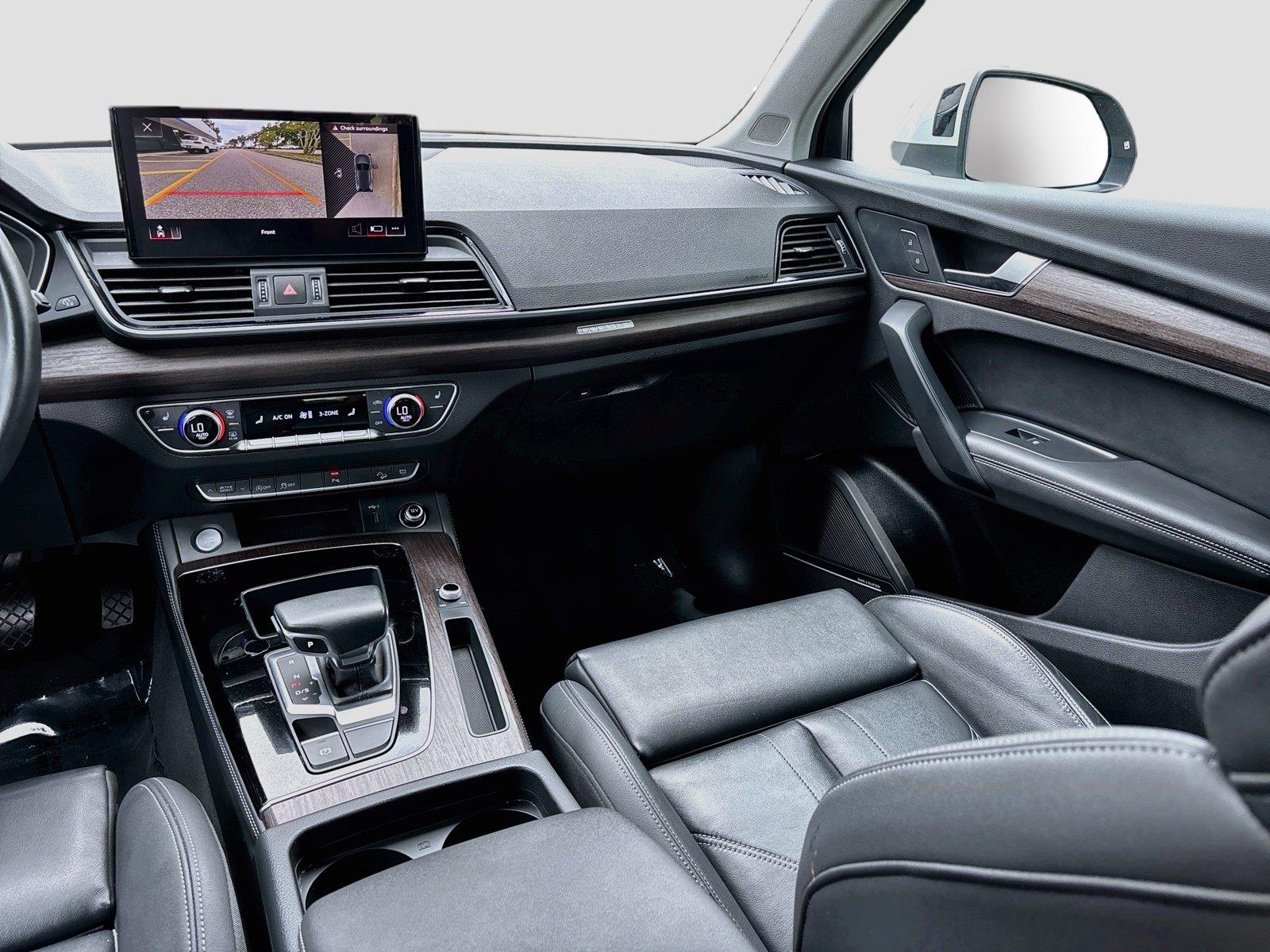 2024 Audi Q5 S line Premium Plus