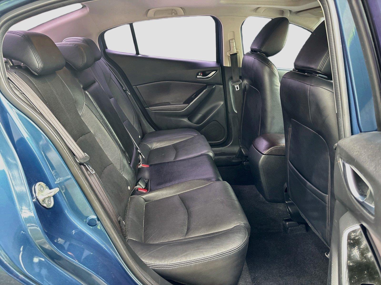 2017 Mazda Mazda3 4-Door Grand Touring