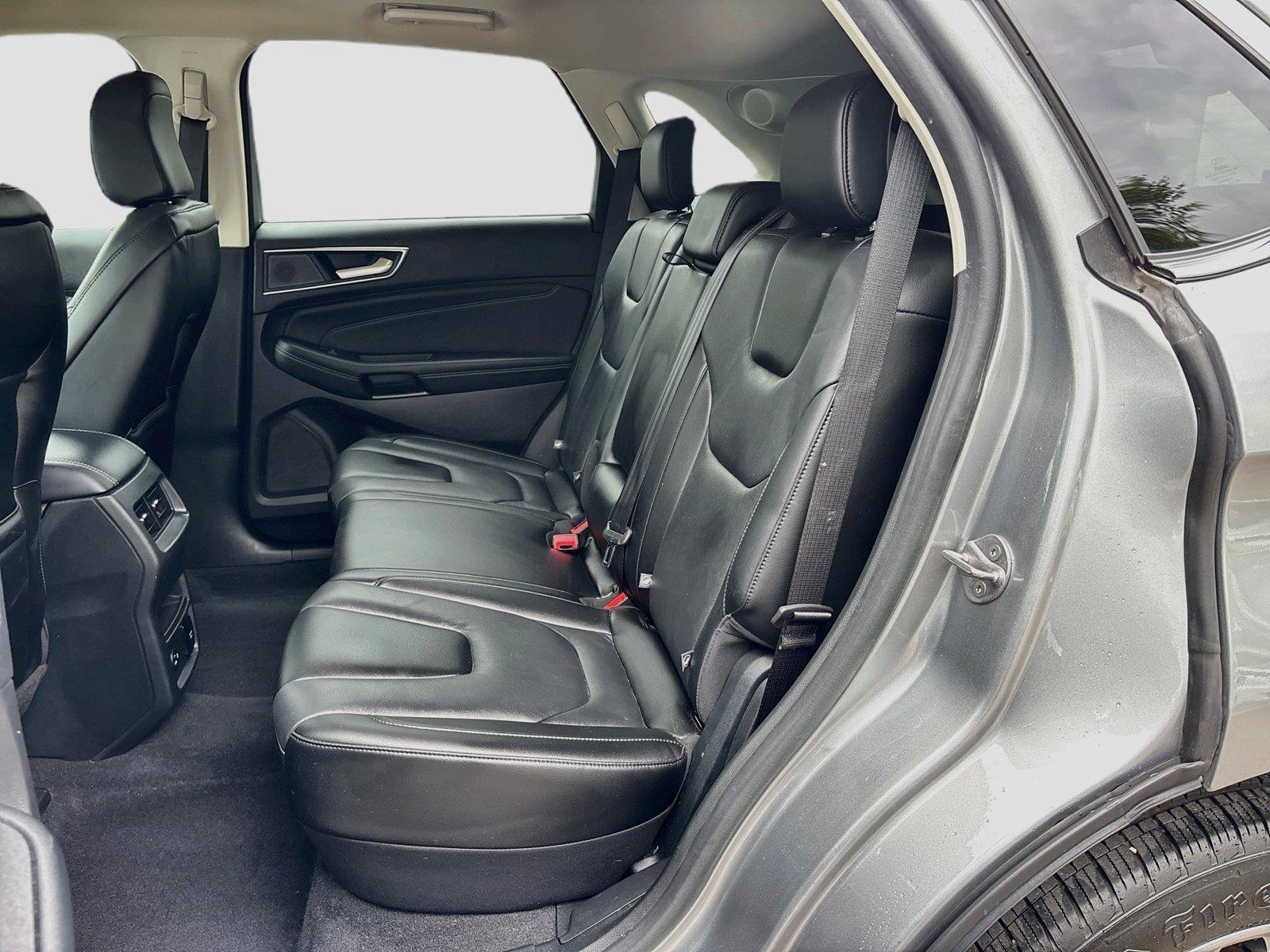 2021 Ford Edge Titanium