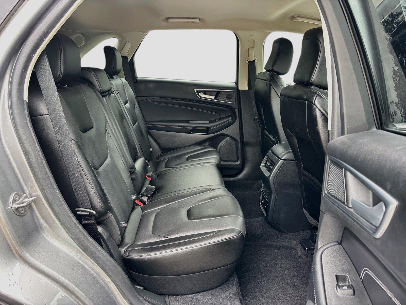 2021 Ford Edge Titanium