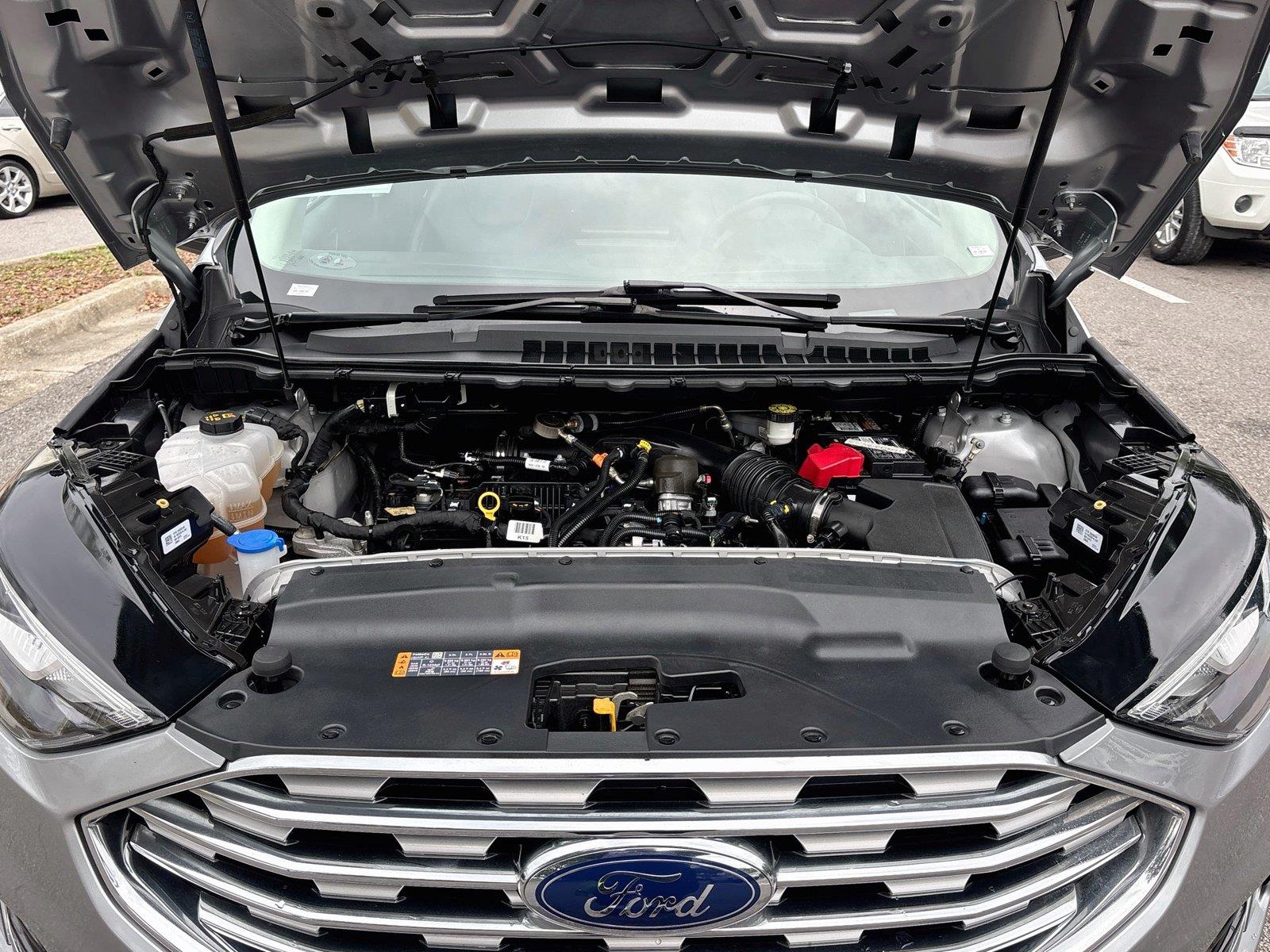 2021 Ford Edge Titanium