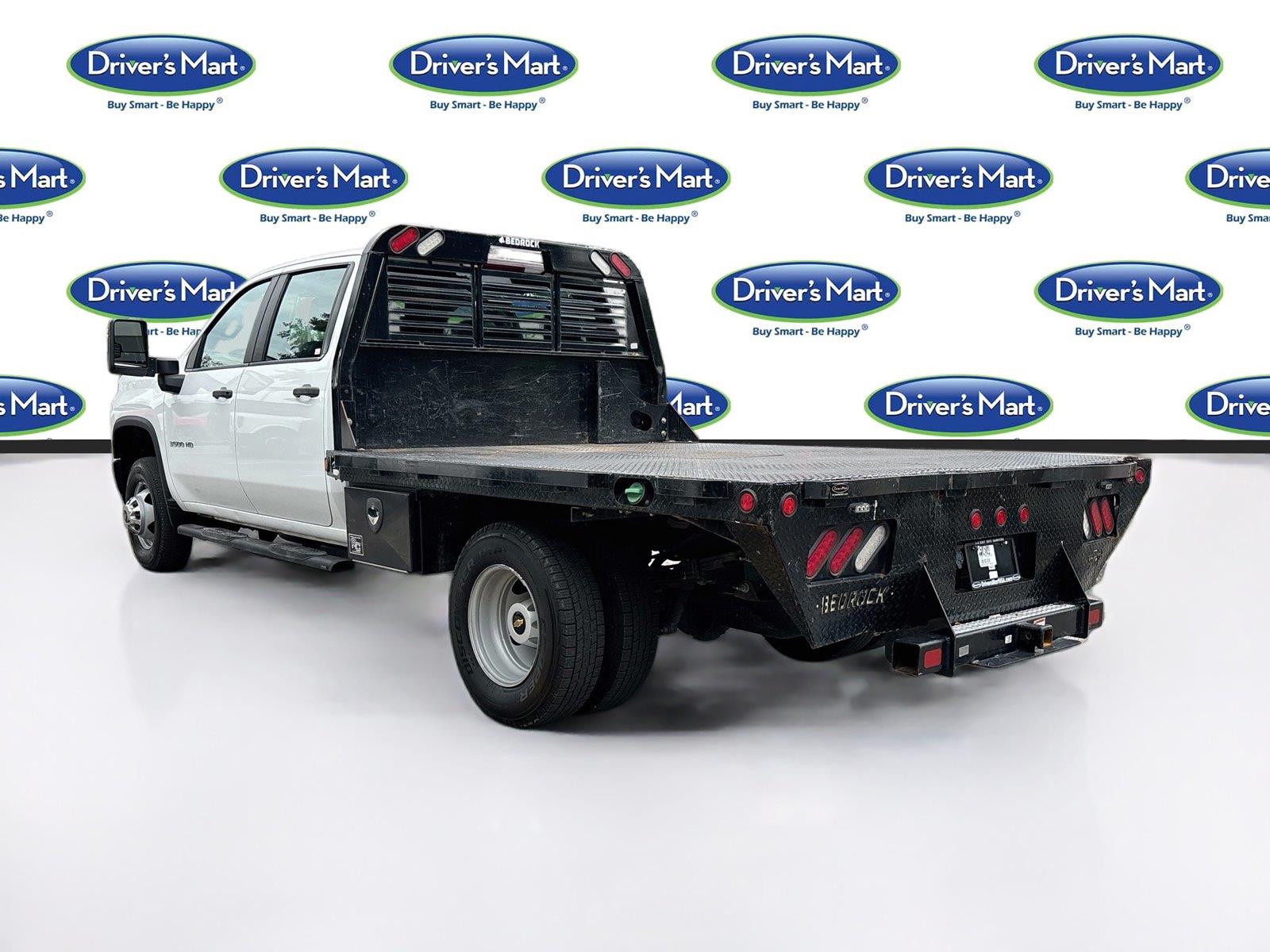 2023 Chevrolet Silverado 3500HD CC Work Truck
