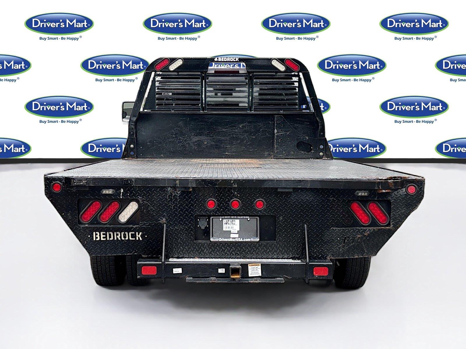2023 Chevrolet Silverado 3500HD CC Work Truck