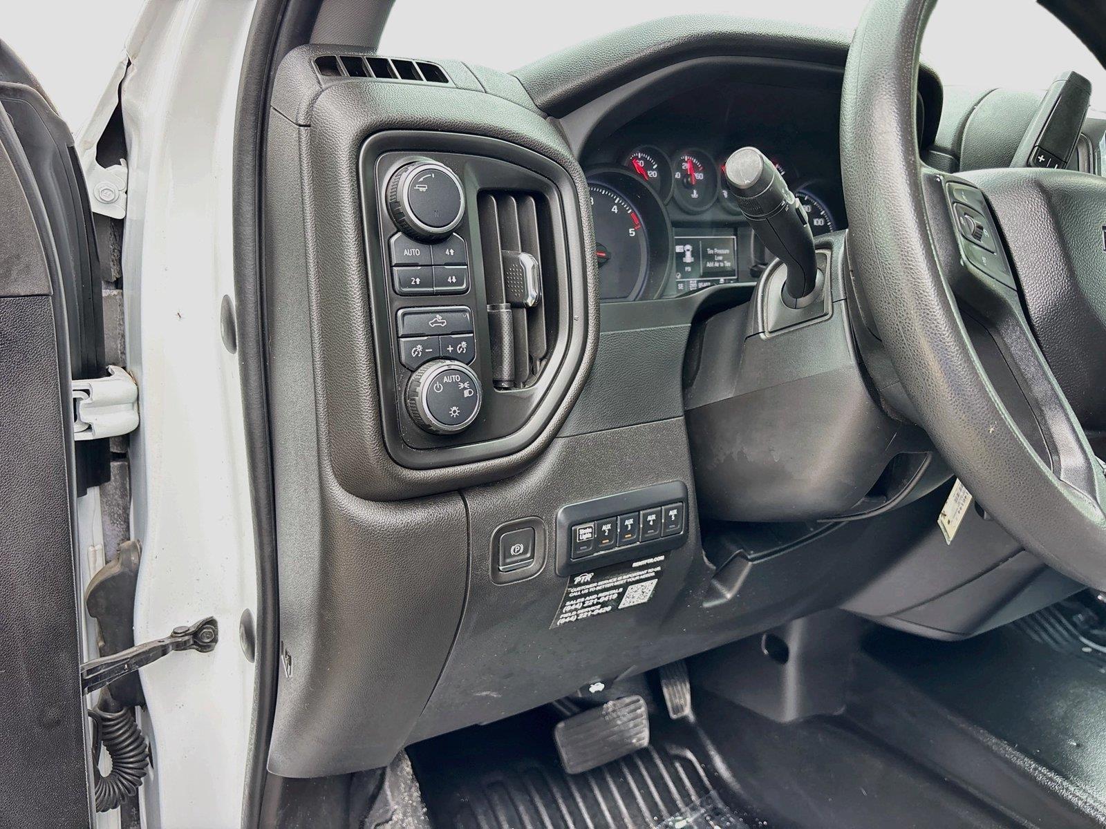 2023 Chevrolet Silverado 3500HD CC Work Truck