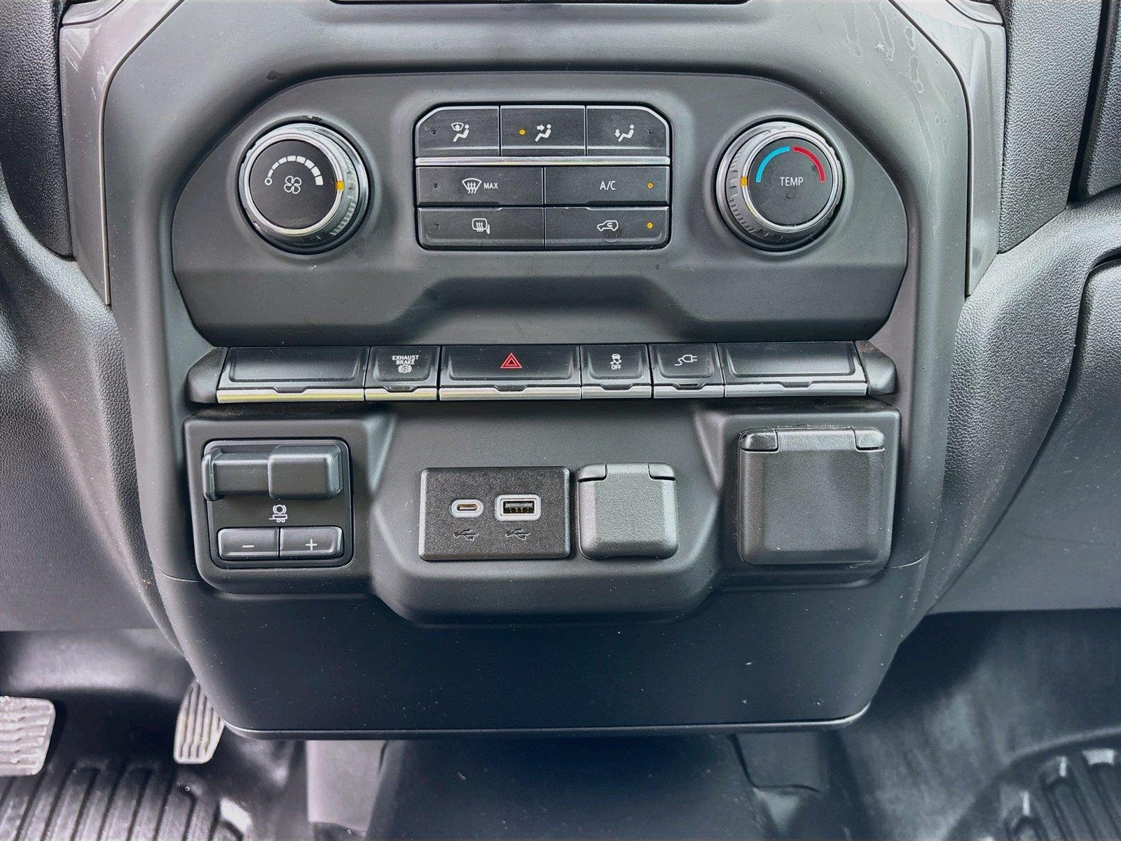 2023 Chevrolet Silverado 3500HD CC Work Truck