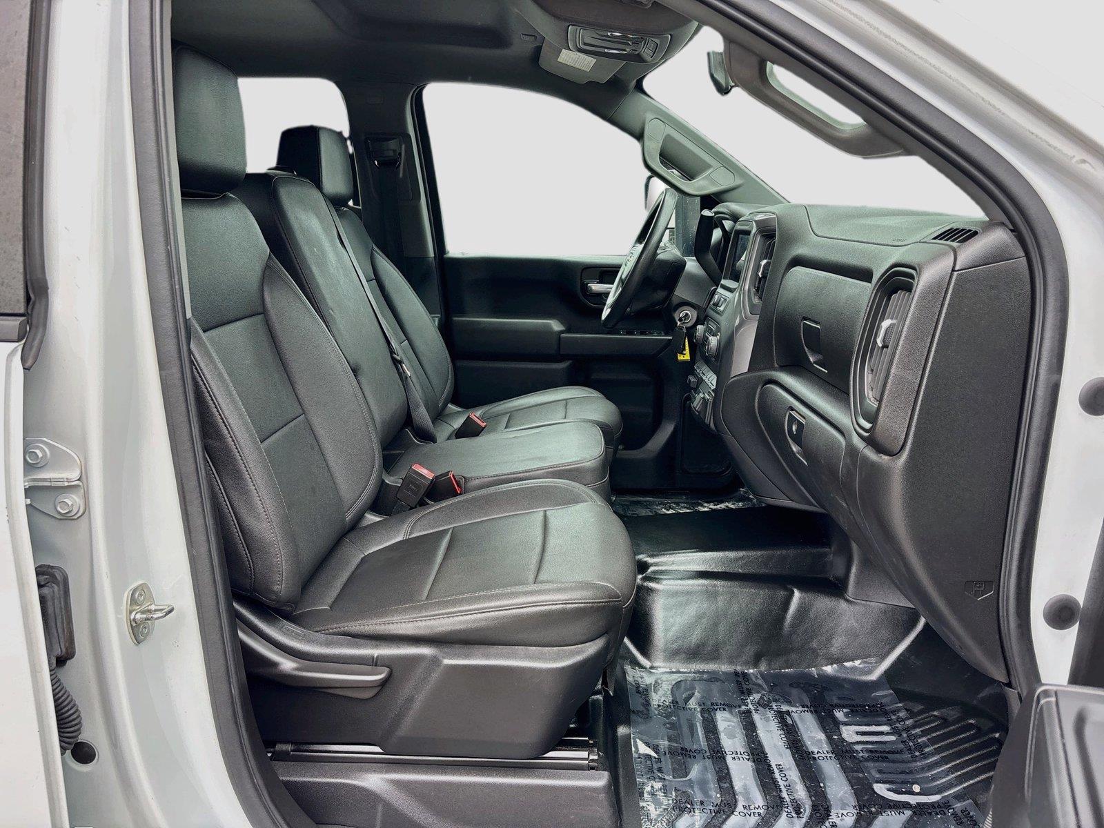 2023 Chevrolet Silverado 3500HD CC Work Truck