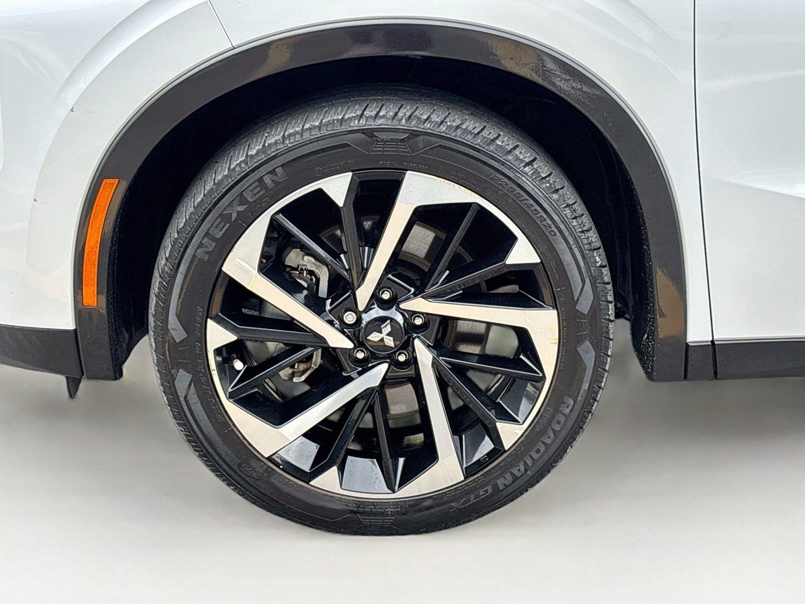 2022 Mitsubishi Outlander SE