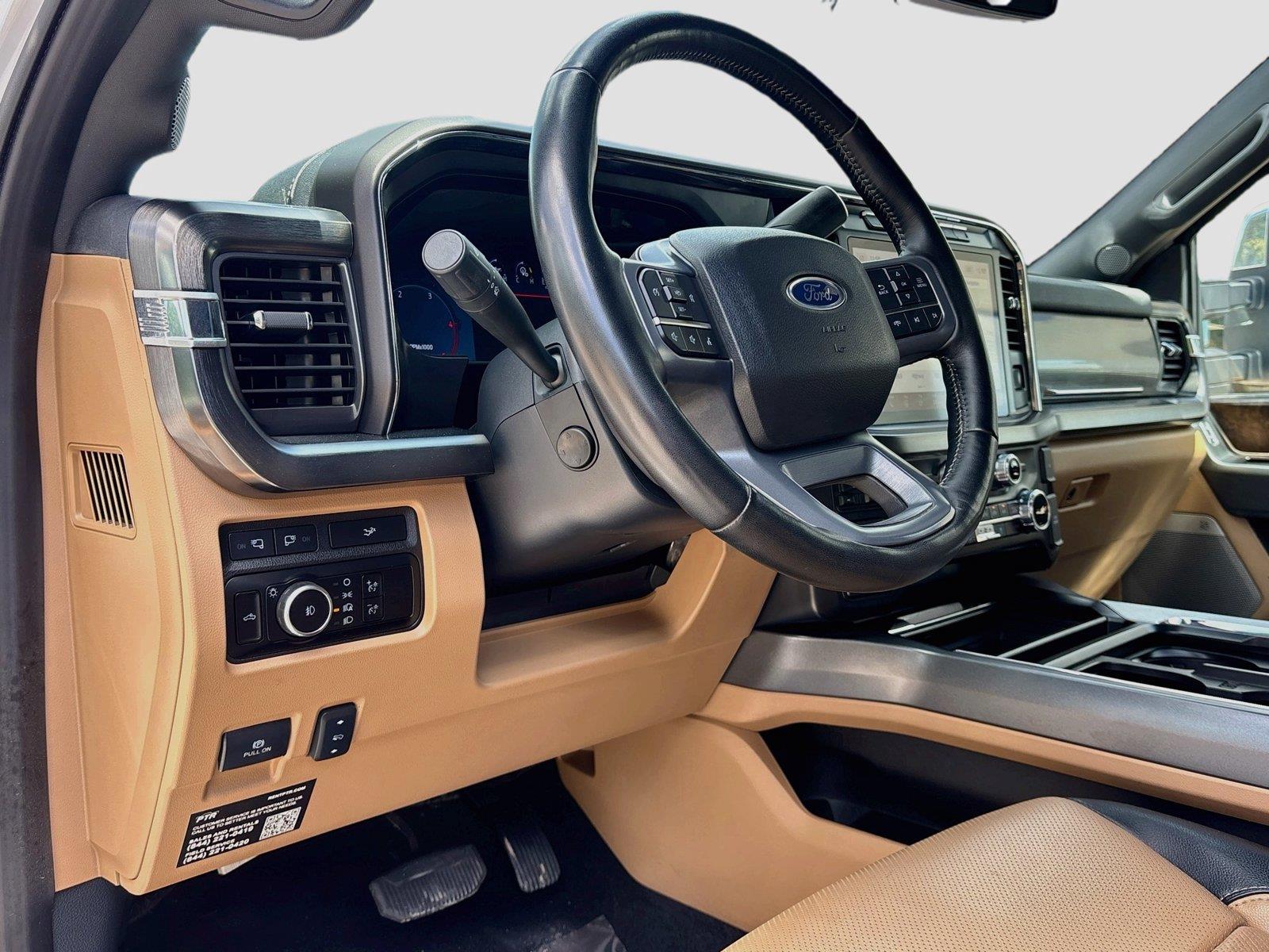 2023 Ford Super Duty F-250 SRW LARIAT