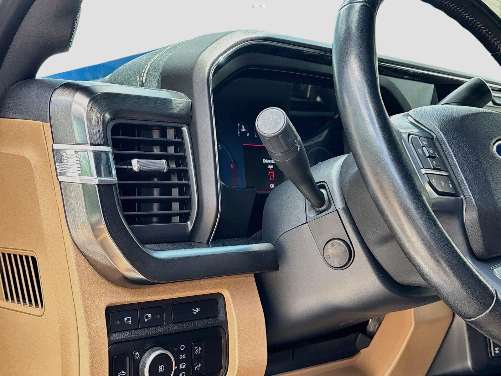2023 Ford Super Duty F-250 SRW LARIAT