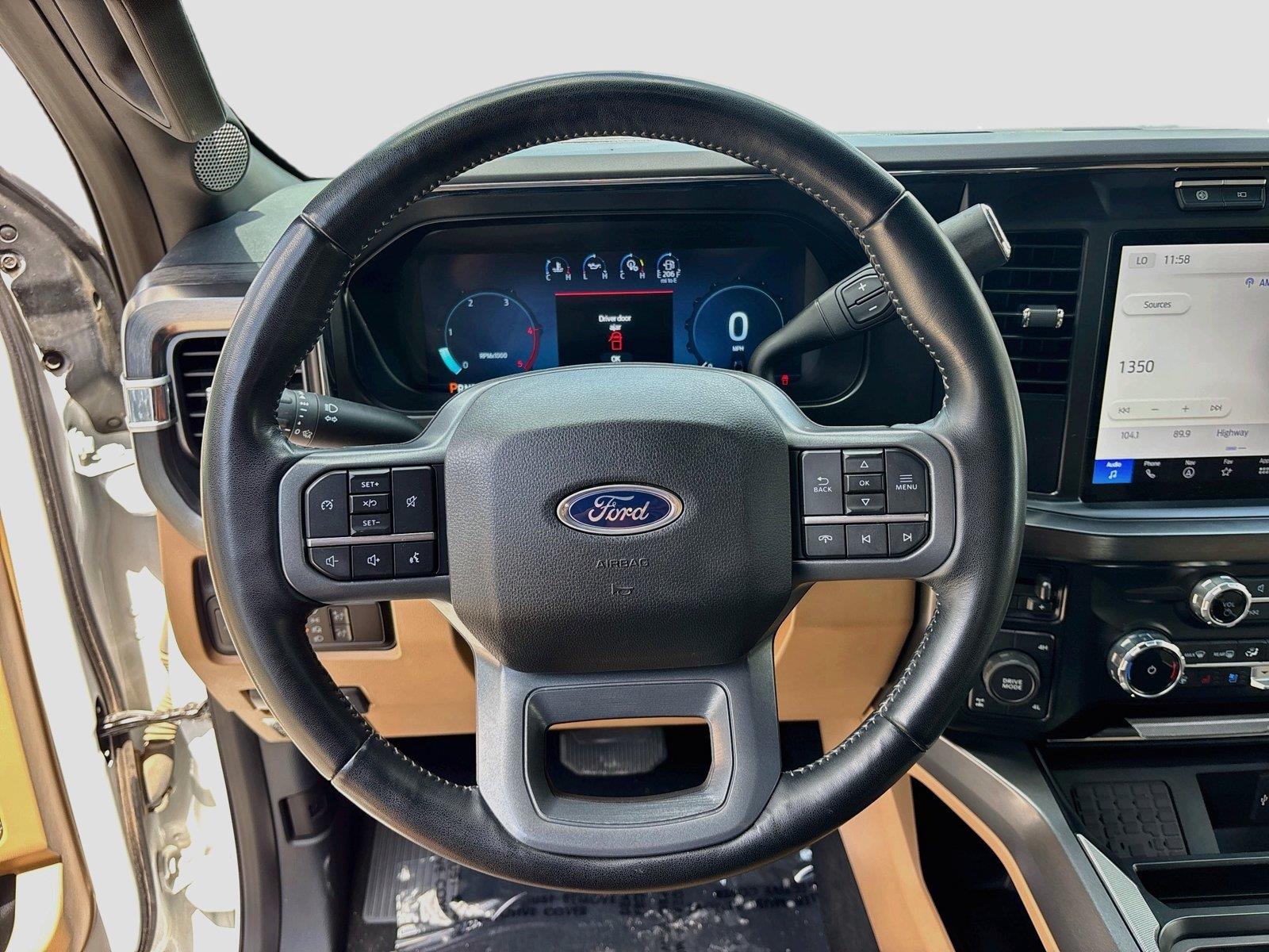 2023 Ford Super Duty F-250 SRW LARIAT