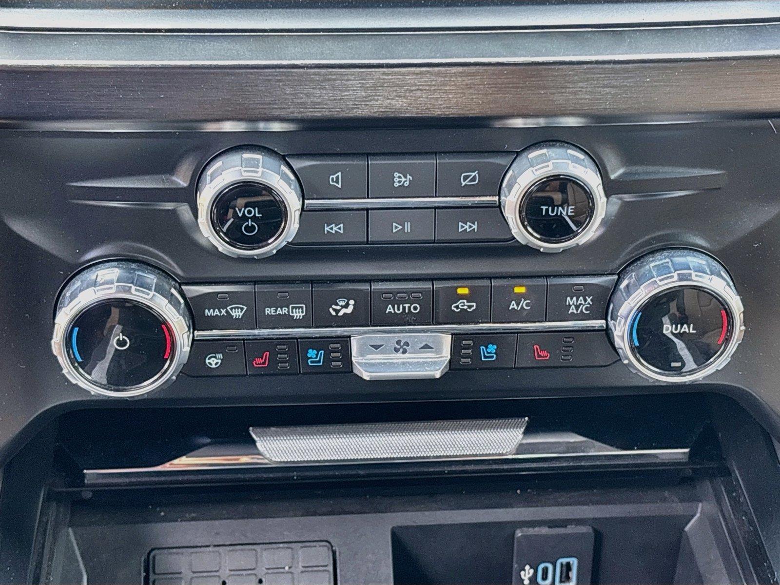2023 Ford Super Duty F-250 SRW LARIAT