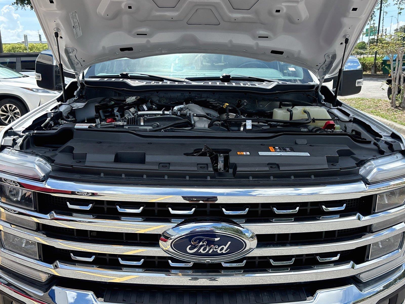 2023 Ford Super Duty F-250 SRW LARIAT